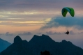 Sunset parapente depuis le plateau du pouce